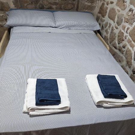 Palauet Cosy Old Town Apartment In Alghero For 1 Person Extérieur photo